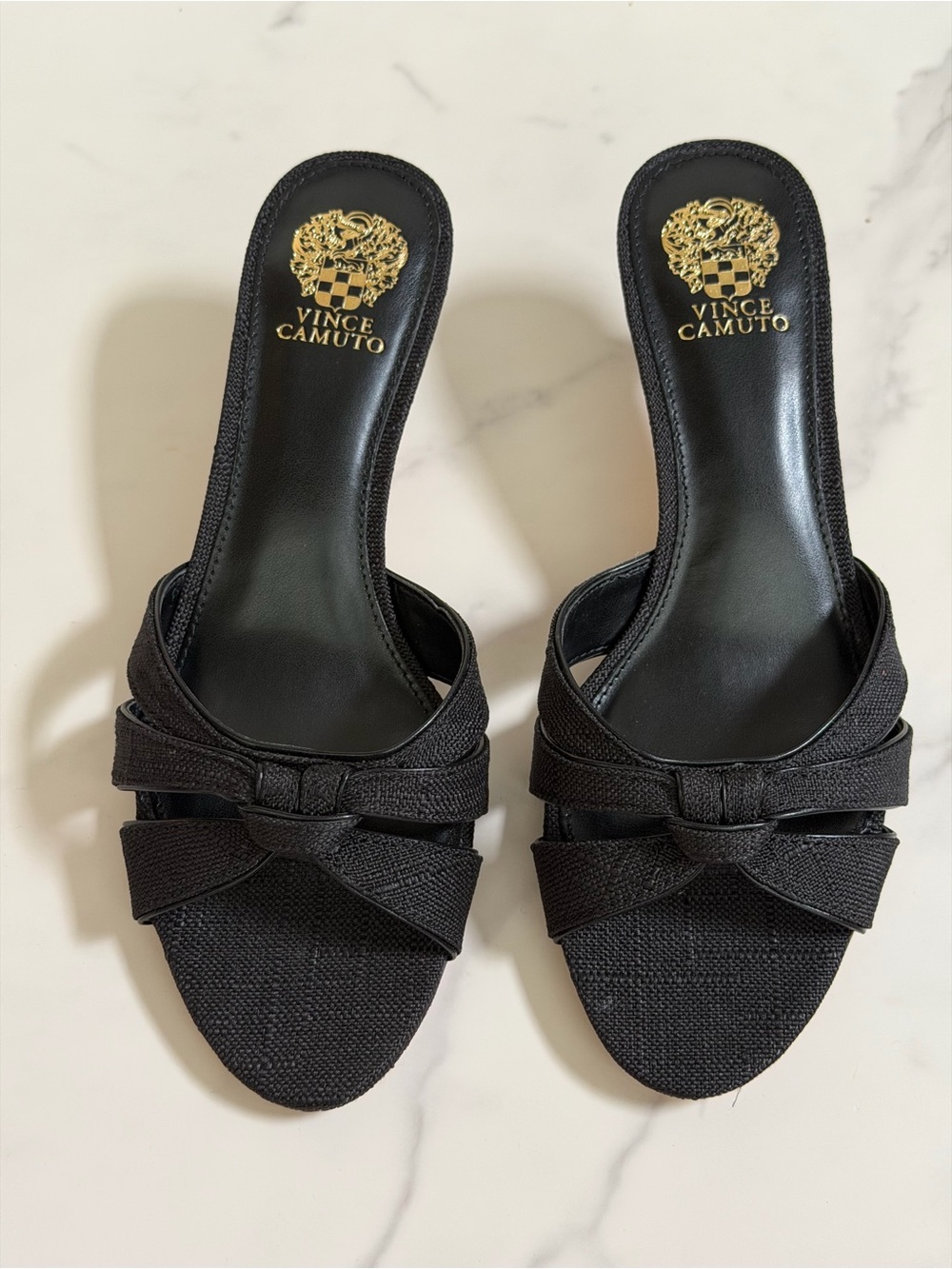 NEW Vince Camuto Kaydyn Kitten Heel Sandal Size 8